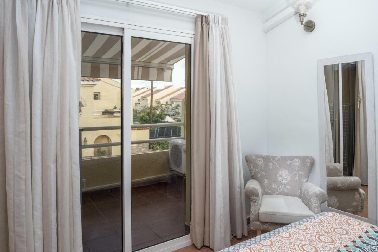 Semesterbostad Bungalow Terraza Privada Barbacoa Y Piscina By Lightbooking Maspalomas (Gran Canaria)